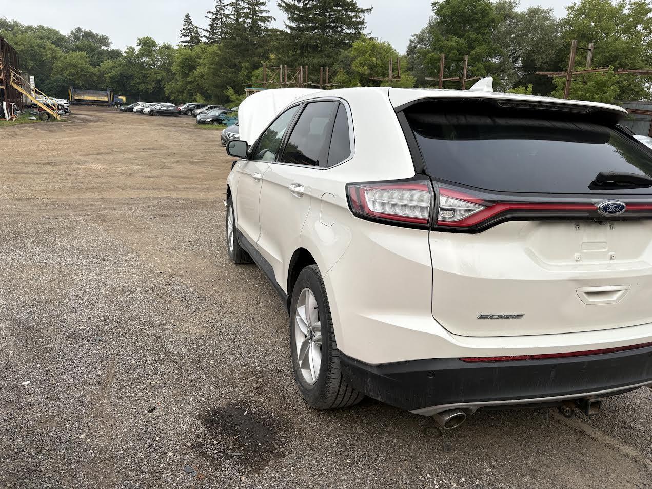 Used OEM LH Taillight fits 2015-2018 Ford Edge HT4Z13405D FT4B13405AF FT4B13405AG FT4B13404AH FT4B13405AJ FT4B13405AL FT4B13405AK