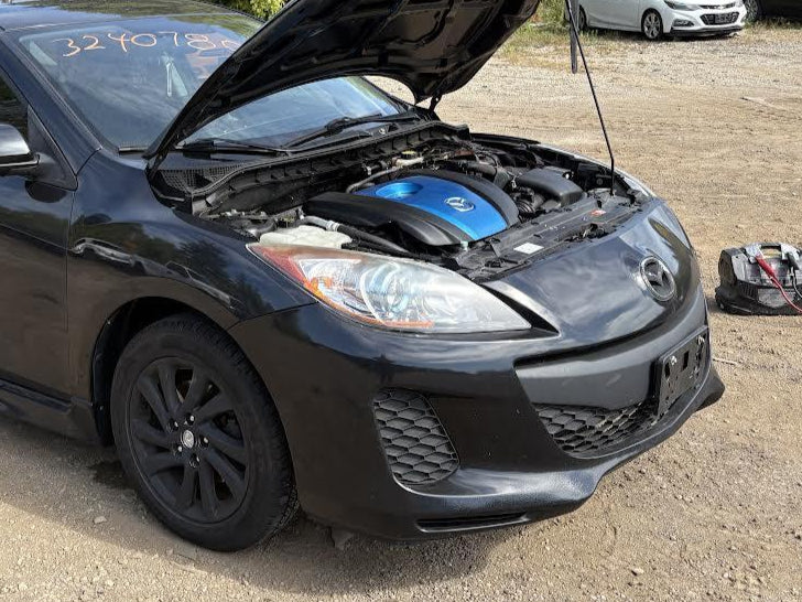 Used OEM RH Headlight fits 2012-2013 Mazda 3 BFD1510K0D Skyactiv