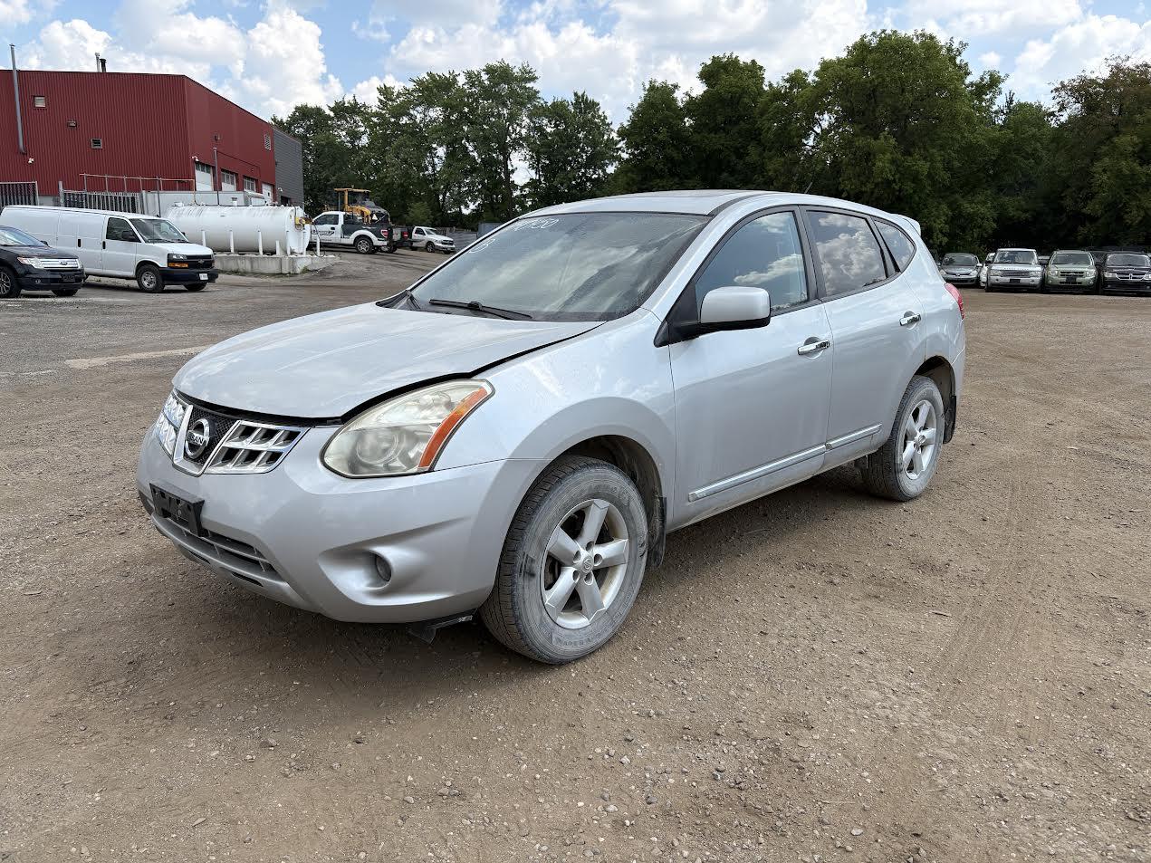 Used OEM LH Headlight fits 2013-2015 Nissan Rogue 260601VK0B