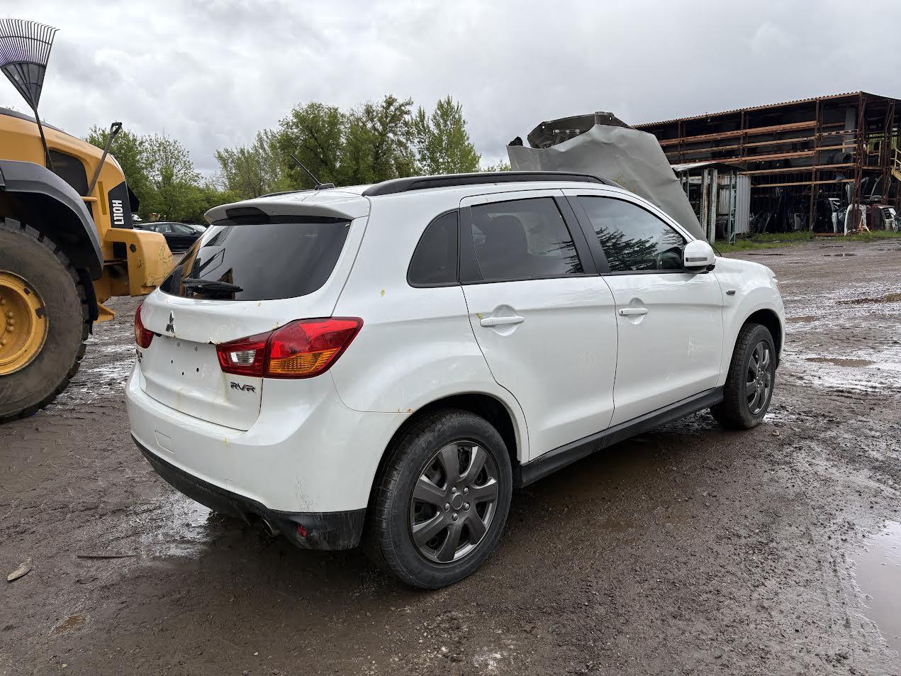 Used OEM RH Taillight fits 2011-2019 Mitsubishi RVR Outlander Sport 8330B196