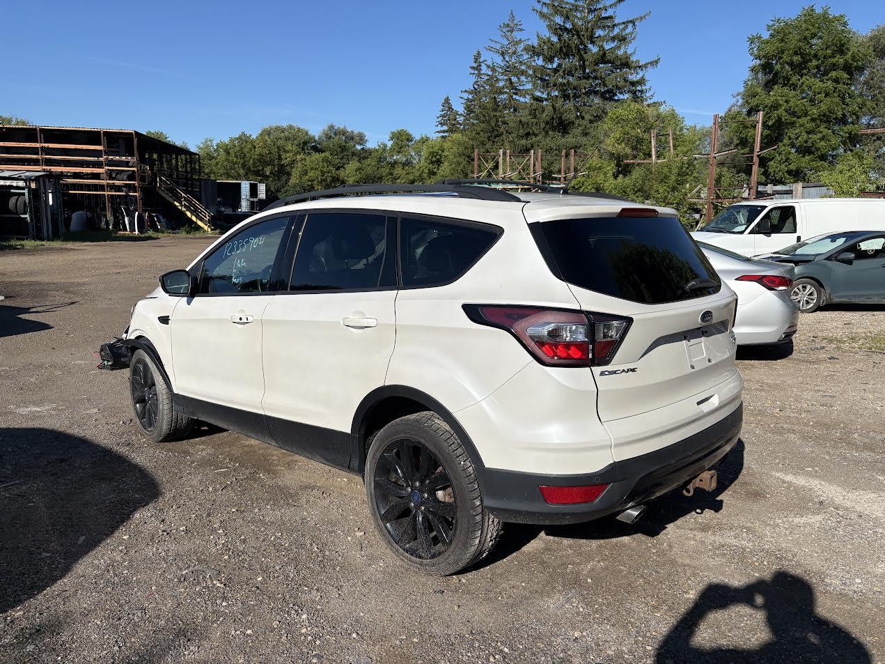 Used OEM LH Driver Taillight fits 2017-2018 Ford Escape GJ5Z13405D, GJ5413405BF GJ5413405BG