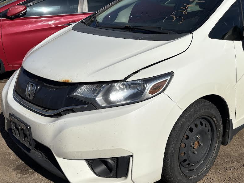 Used OEM Driver Side headlamp fits 2015-2017 Honda Fit 33150T5AA01 33150T5AA21
