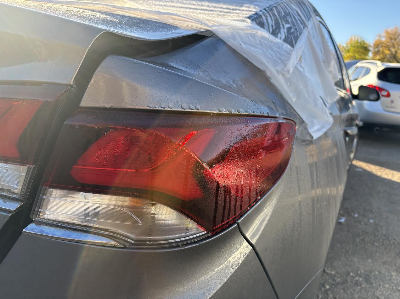 Used OEM RH Taillight fits 2018-2019 Hyundai Sonata 92402C2500