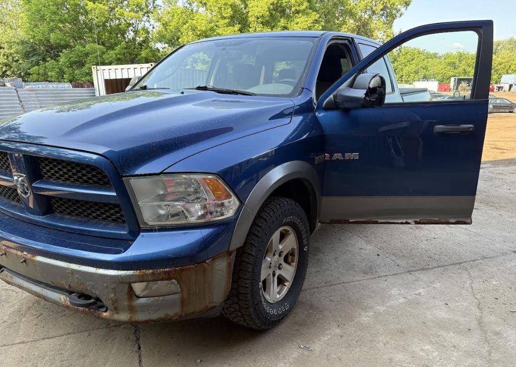 Used OEM A/V Equipment fits 2007-2014 Wrangler 2008-2009 Town & Country/Caravan 5064948AH, 5064113AH