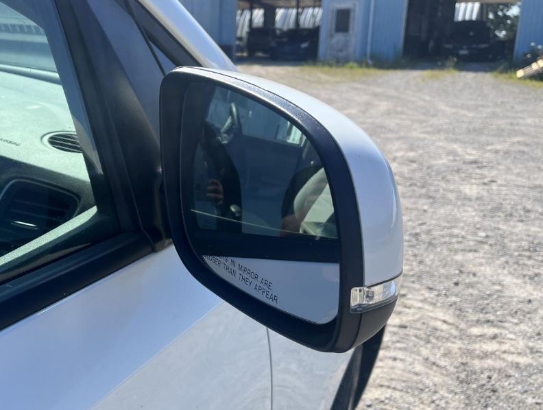 Used OEM RH Passenger side Door Mirror Power non-heated, w/o blind spot alert fits 2015-2021 Kia Sedona 87620A9270
