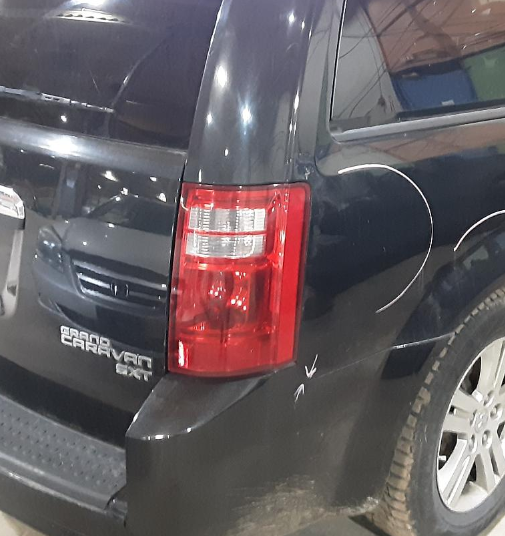 Used OEM RH Taillight fits 2008-2010 Caravan 05113204AB