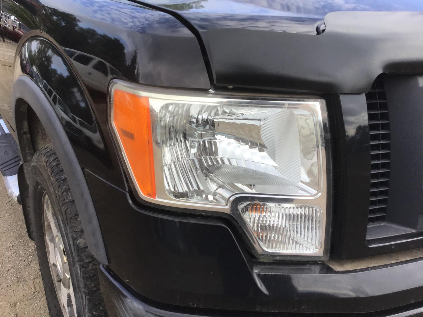 Used OEM RH Halogen Headlight fits 2009-2014 F150 DL3Z13008A