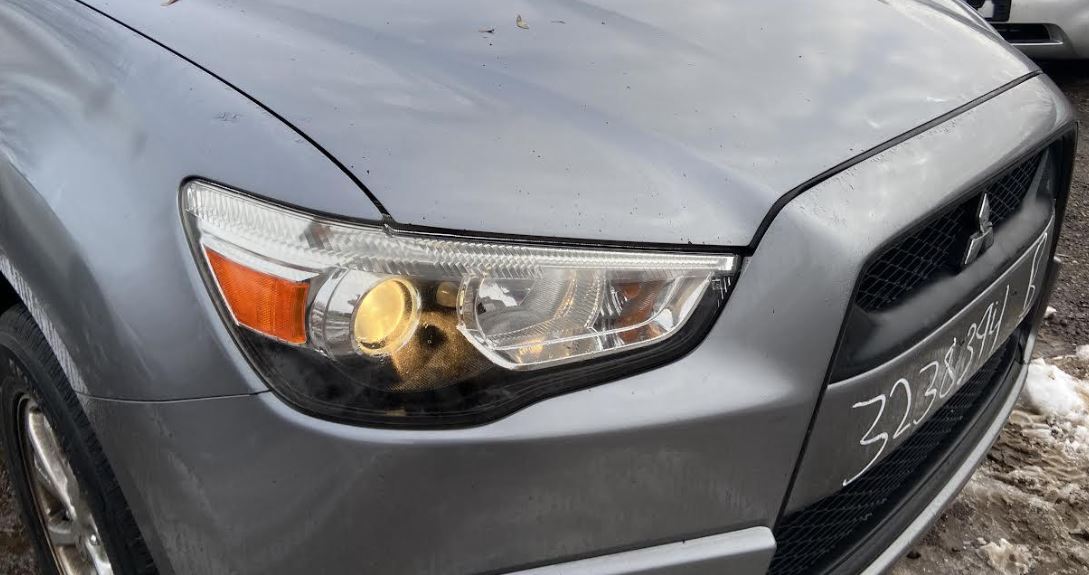 Used OEM RH Headlight fits 2011-2019 Mitsubishi Outlander Sport, RVR 8301C224