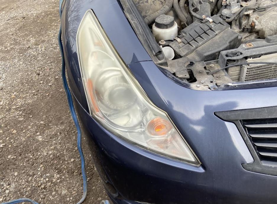 Used OEM RH Headlight fits 2011-2015 Infiniti G25, G27, Q40 260101NM0C