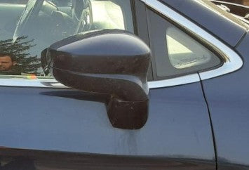 Used OEM RH Passenger Side Door Heated Mirror w/blindspot, w/o camera signal fits 2017-2019 Chrysler Pacifica 5RM14GW7AC