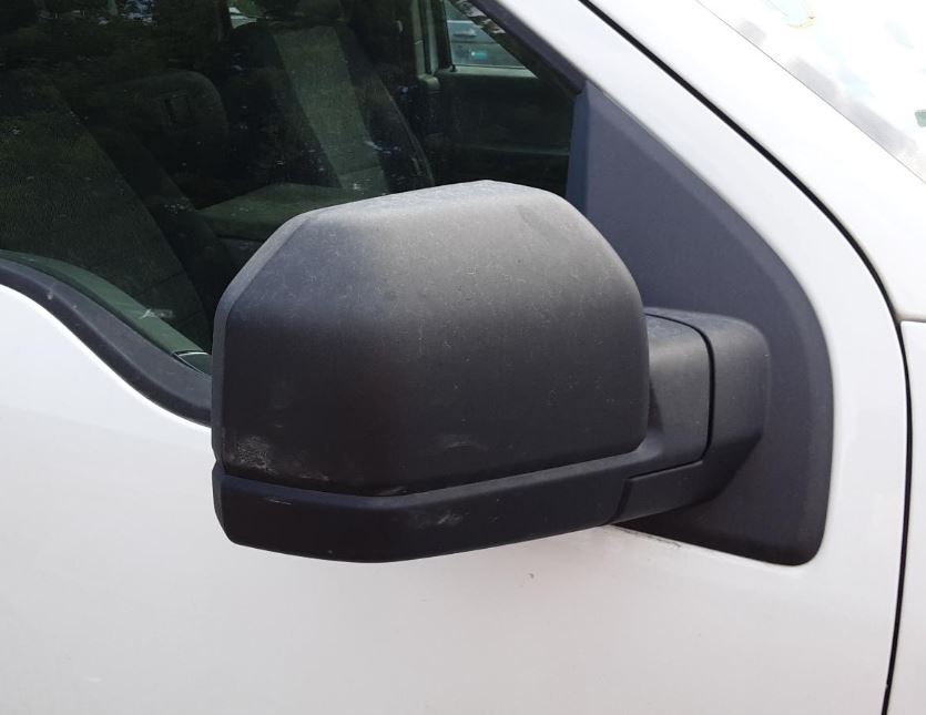 Used OEM RH Passenger Side Door Mirror w/o blind spot alert, w/o spot light fits Ford 2017-2018 Raptor 2015-2018 F150 Pickup FL3Z17682BB