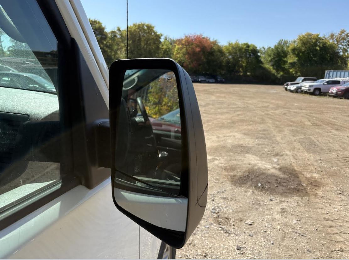 Used OEM RH Side Door Mirror fits 2012-2020 Nissan NV 1500/2500/3500 963011PA7E 963731PA0E 963651PA0E