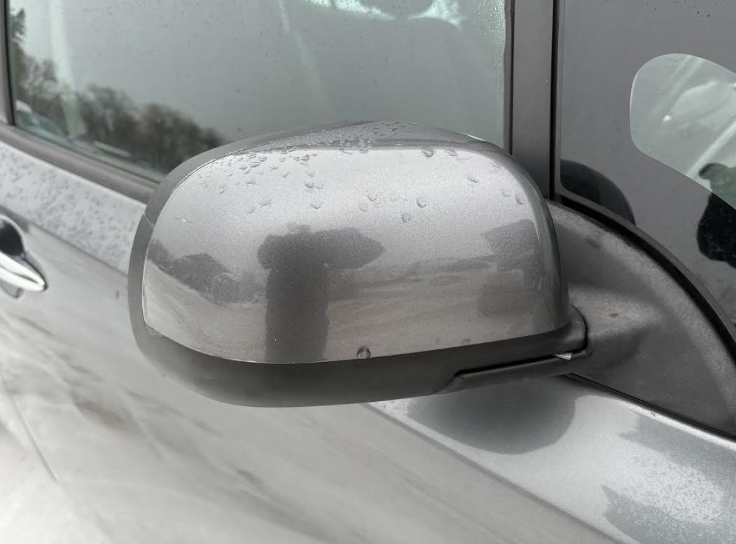 Used OEM RH Passenger Door Mirror w/o camera fits 2013-2017 Nissan Leaf 963014NC0C 963731HK5B