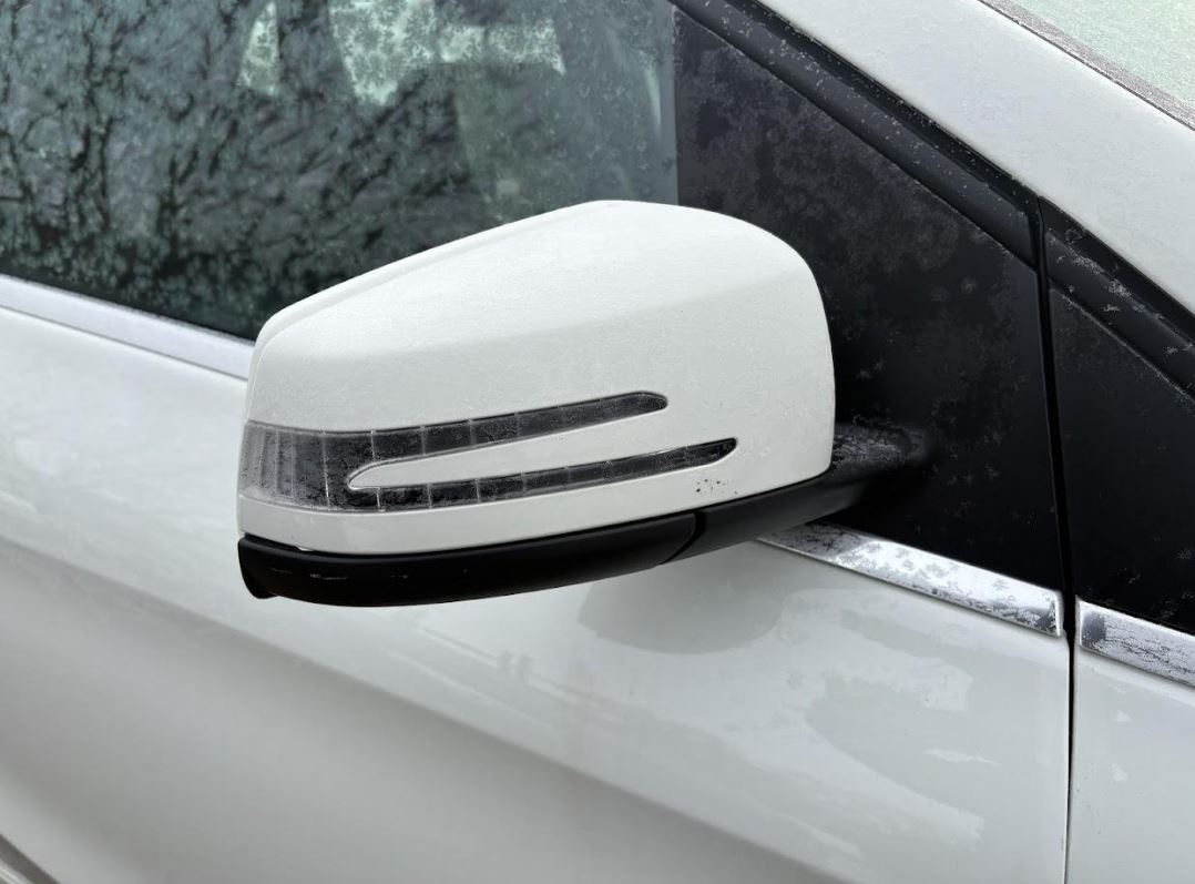 Used OEM RH Passenger Door Mirror w/o memory mirror fits 2013-2019 Mercedes B-Class 2468100200, 1768100215, 2468200542, 2468100421