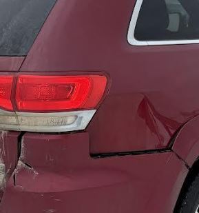 Used OEM RH Passenger Side Taillight fits 2014-2021 Jeep Grand Cherokee 68110016AG, 68110016AD, 68110016AE, 68110016AF, 68110016AG