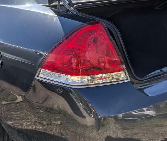 Feu arrière gauche côté conducteur d'occasion pour Chevrolet Impala 25971597 (2006-2016)