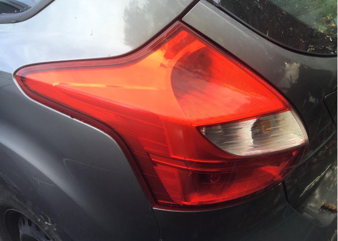 Used OEM LH Driver Side Taillight fits 2012-2014 Ford Focus DM5Z13405C CV6Z13405L