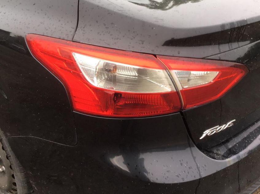 Used OEM LH Driver Side Taillight fits 2012-2014 Ford Focus DM5Z13405E