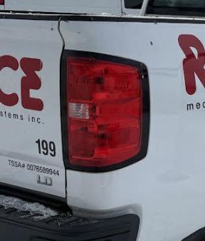 Used OEM RH W/O LED Taillight fits 2016-2019 Silverado 1500/2500/3500 pickup, Sierra 3500/Denali 3500