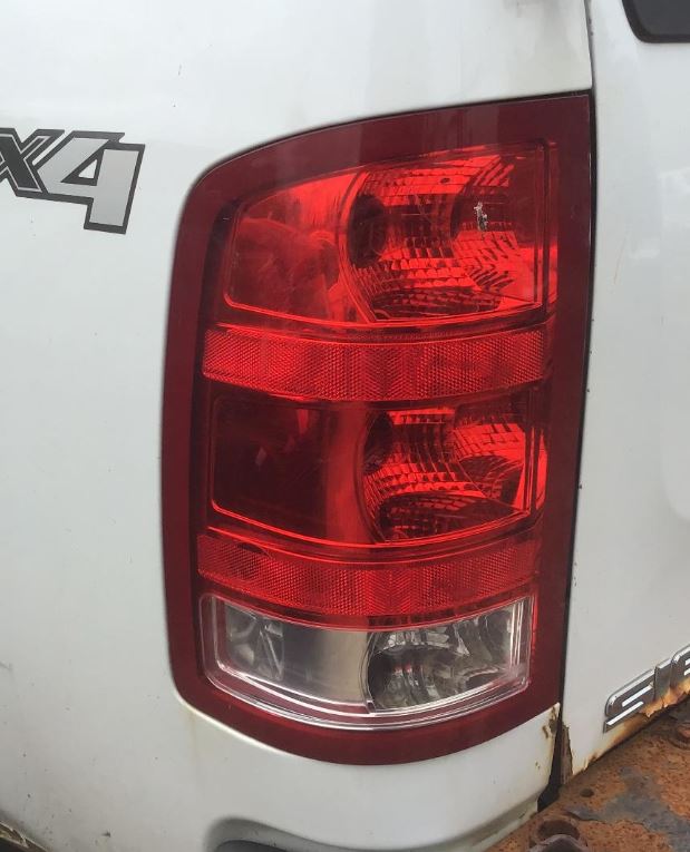 Used OEM LH Taillight fits 2007-2013 GMC Sierra 1500/2500/3500 Pickup 25958484
