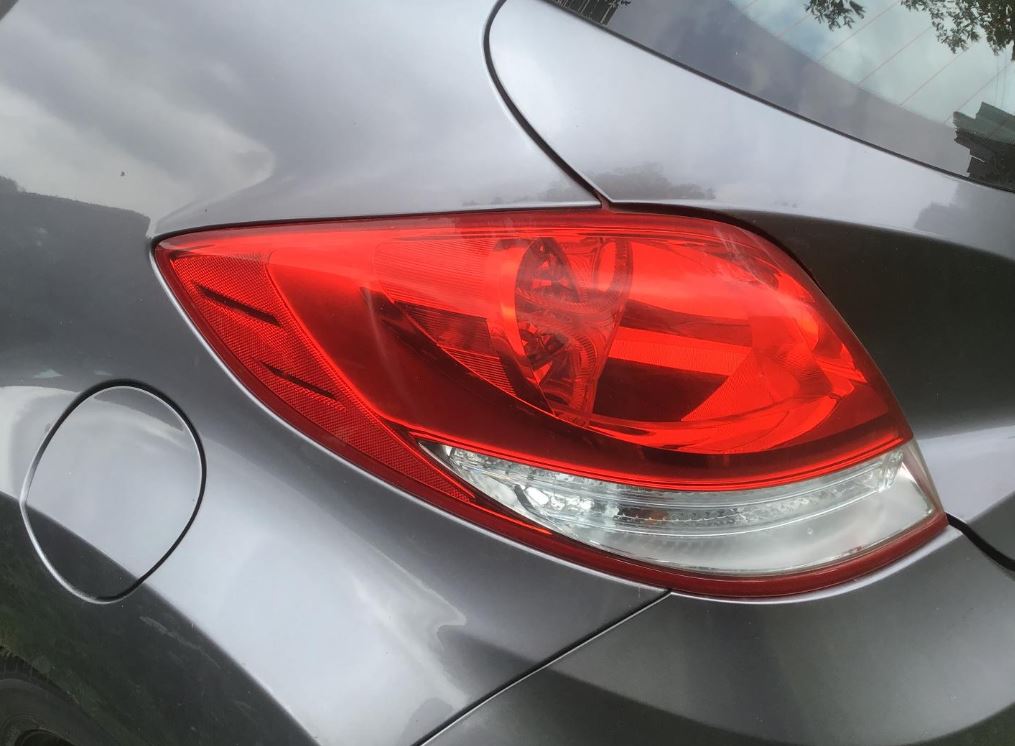 Used OEM LH Driver Side Taillight fits 2012-2017 Hyundai Veloster 924012V000