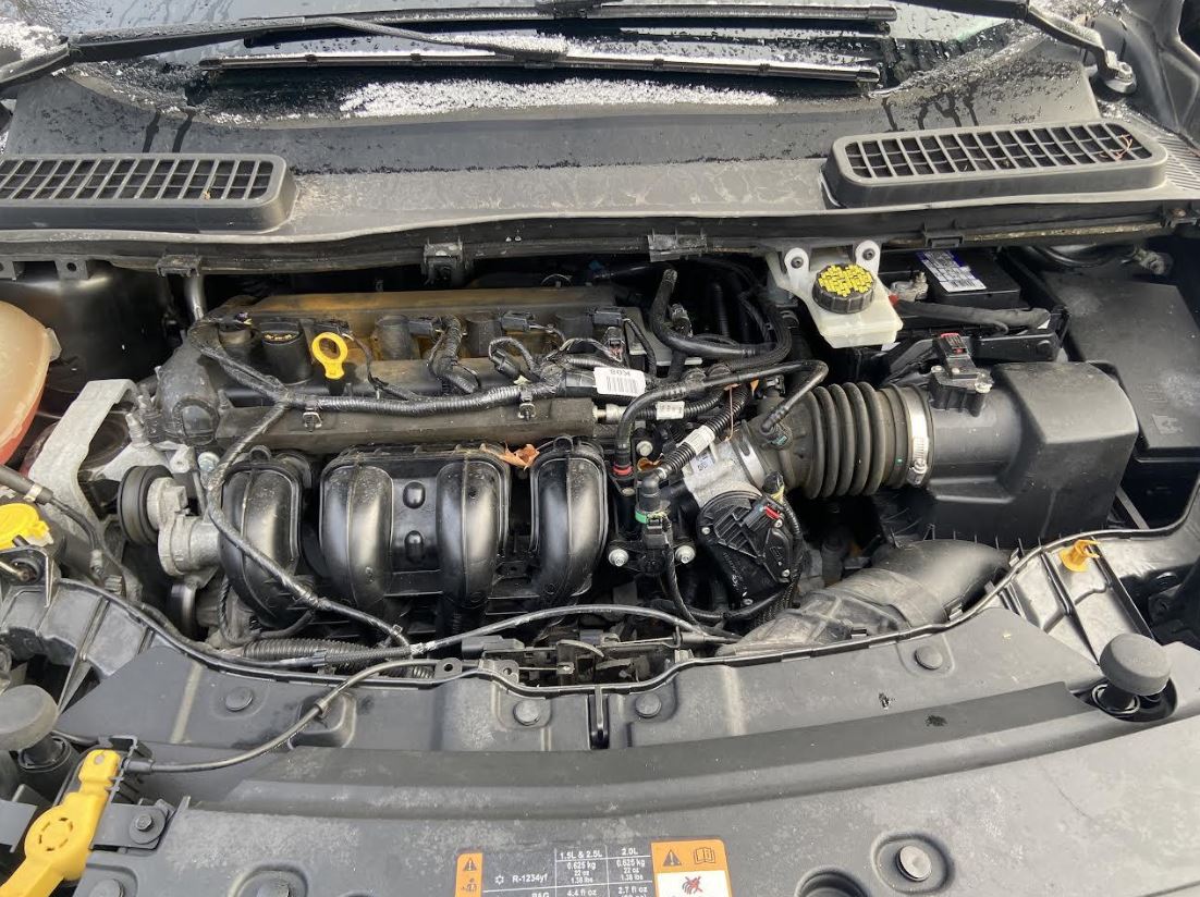 Used OEM Alternator fits 2013-2018 Ford Focus, 2016-2018 Focus RS, 2013-2019 Escape 2.0L,2.5L, 2014-2018 Transit Connect