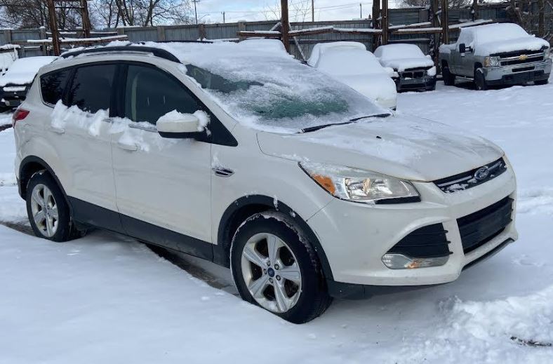 Used OEM Alternator fits 2013-2019 Ford Escape CJ5T10300EA, CJ5T10300FA, CJ5TEA, CJ5TFA, GL8988