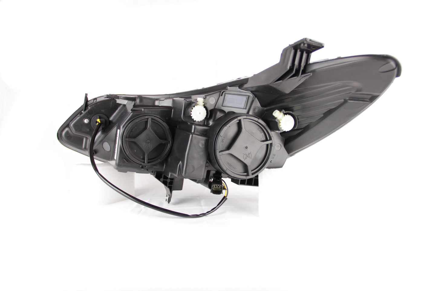 New Halogen without LED Right Headlight fits 2016-2019 Chevrolet Cruze GM2503428, 84106697, 42680784, 84346646