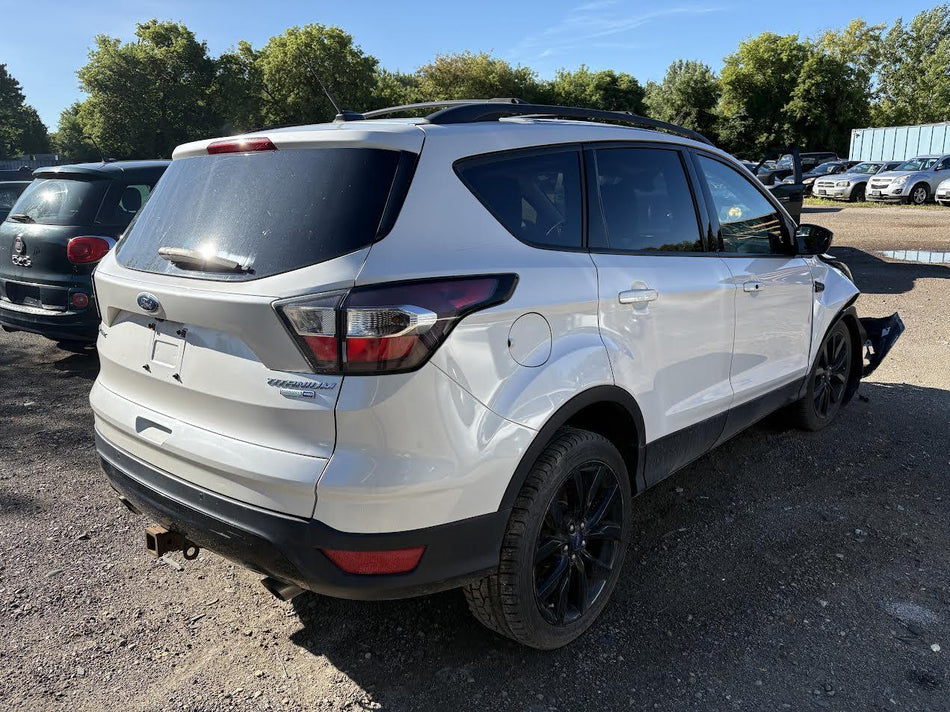 Used OEM RH Passenger Taillight fits 2017-2018 Ford Escape GJ5Z13404D GJ5413404BA