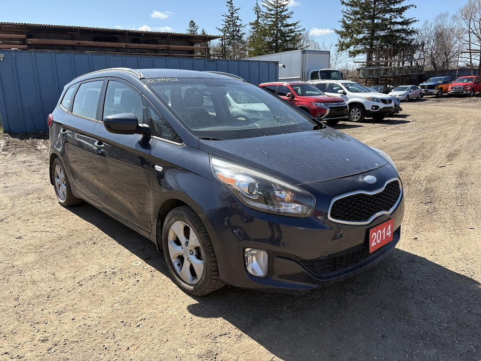Compresseur de climatisation d'origine d'occasion pour Kia Rondo 97701A4200 (2014-2017)
