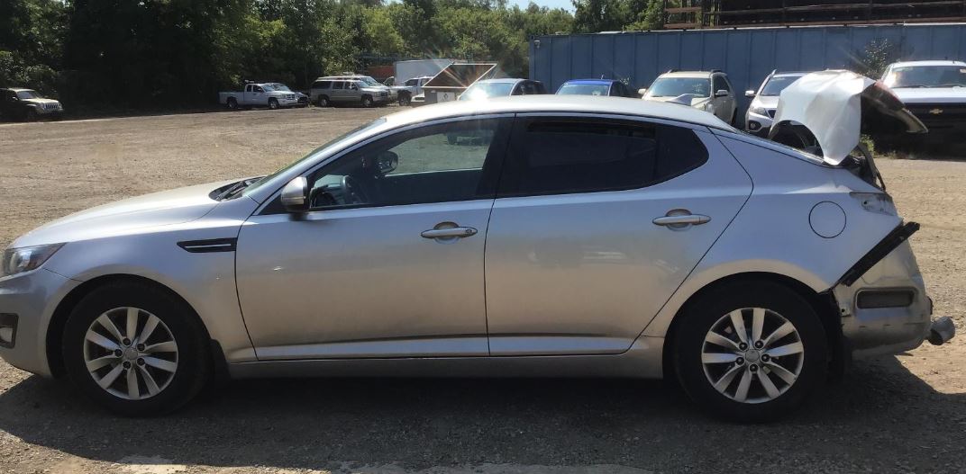 Used OEM L Door Mirror fits 2011-2013 Kia Optima 876102T130