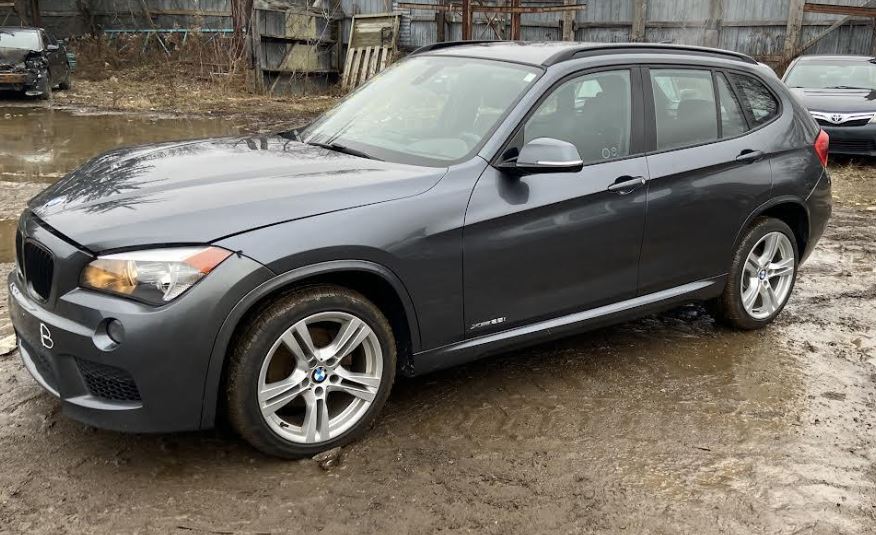 Used OEM L Door Mirror fits 2013-2015 BMW X1 51167307215