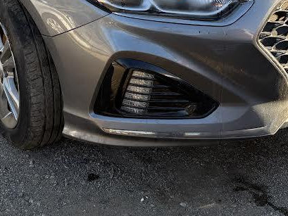 Used OEM RH Daytime Running Lamp fits 2018-2019 Hyundai Sonata 92208C1600