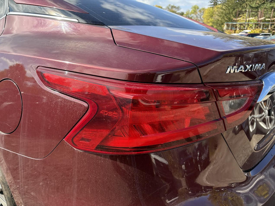 Used OEM L Taillight fits 2016-2018 Nissan Maxima 265554RA1A 265554RA0A