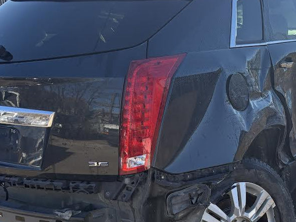 Used OEM RH Taillamp fits 2010-2016 Cadillac SRX 22774015