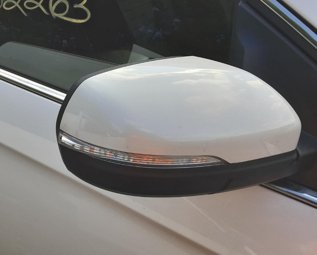 Used OEM RH Passenger Door Mirror fits 2015-2018 Ford Edge FT4Z17682CB FT4B17E714CB5JA6 FT4B17E714CC5JA6 FT4B17E714CD5JA6 FT4B17E714CE5JA6 FT4B17E714CF5JA6 FT4B17E714CG5JA6