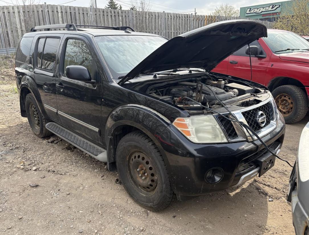 Used OEM Alternator fits 2012-2020 Nissan NV 1500/2500/3500 4.0L, 2010-2019 Frontier 23100ZH00D 3140082Z20