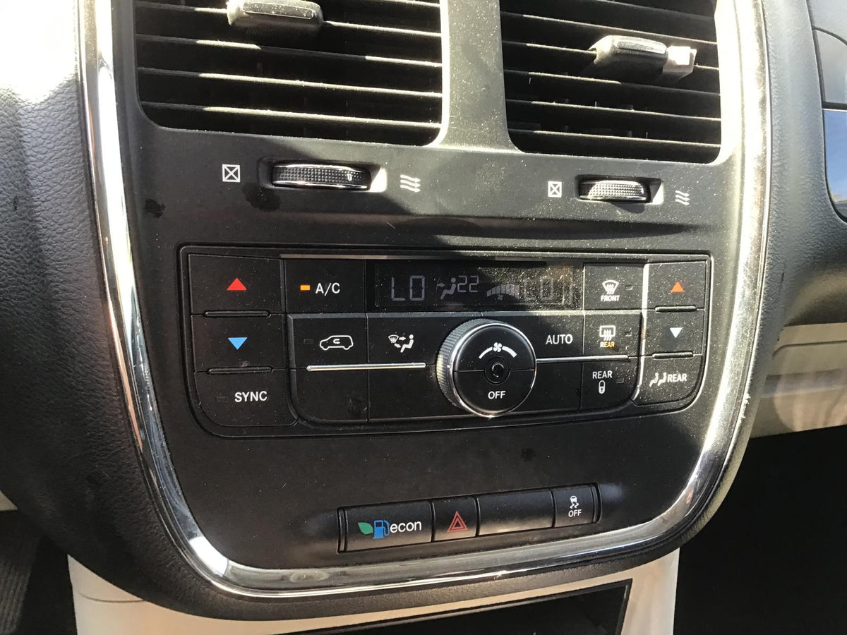 USED OEM HVAC Controller for 2011-2020 Caravan with Automatic Temp Control 55111236AH