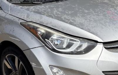 Used OEM RH Headlight fits 2014-2016 Hyundai Elantra 921023X280