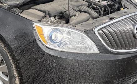 Used OEM RH Headlight fits 2012-2017 Buick Verano 23216003
