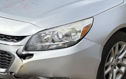 Used OEM LH Halogen Headlight fits 2013-2016 Chevrolet Malibu 23294939