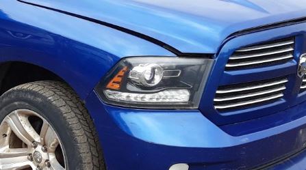 Used OEM RH Passenger Side Halogen W/Projector Headlight fits 2013-2015 Dodge 1500, 2013-2014 Dodge 2500 Pickup 68093220AD