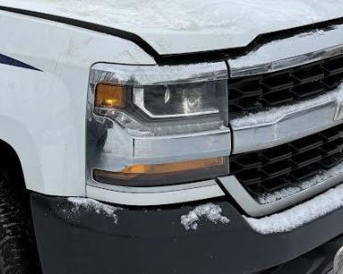 Used OEM RH HID Headlight fits 2016-2019 Silverado 1500 Pick up 84356947