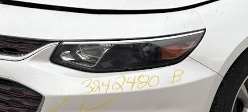 Used OEM LH Headlight fits 2016-2018 Chevrolet Malibu 84217584
