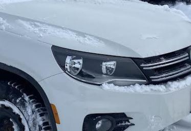 Used OEM RH Headlight fits 2012-2018 Volkswagen Tiguan 5N0941006C
