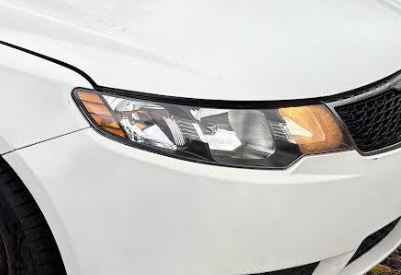 Used OEM RH Passenger Side Halogen Headlight fits 2012-2013 Kia Forte 921021M230 921021M030