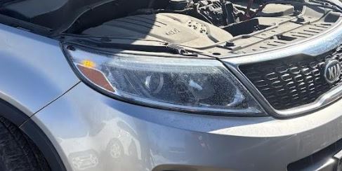 Used OEM RH Headlight fits 2014-2015 Kia Sorento 921021U500