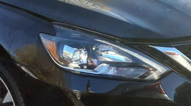 Used OEM RH Passenger side LED Headlight fits 2016-2017 Nissan Sentra 260103YU5A