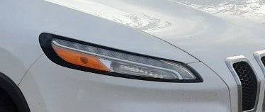 Used OEM RH Passenger side Park Lamp-Turn Signal Running Lamp fits 2014-2018 Jeep Cherokee 68321886AB