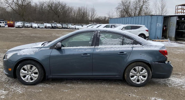 Used A-Grade OEM L Front Door fits 2012-2016 Chevrolet Cruze GM 95931667